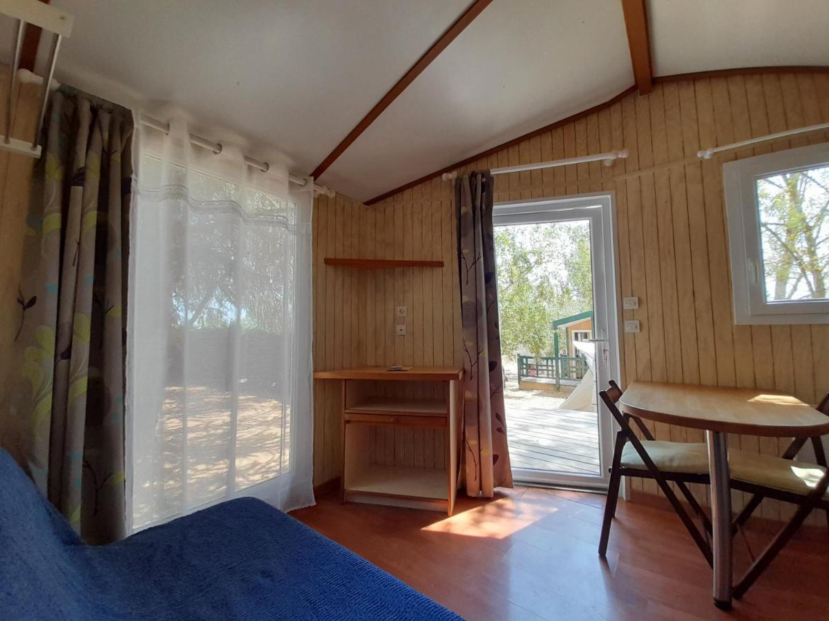 Paradise Challets And Camping Hotel Sarrecave Ngoại thất bức ảnh
