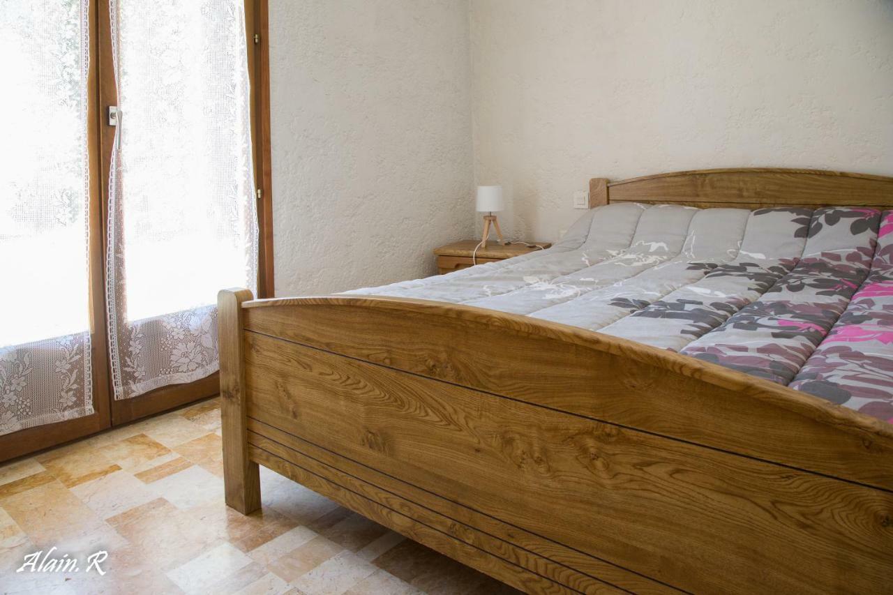Paradise Challets And Camping Hotel Sarrecave Ngoại thất bức ảnh